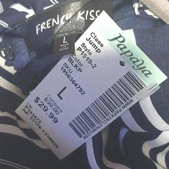 BRAND NEW!!! Womens jumpsuit navy and white stripes size large runs MEDIUM - Picture 8 of 9